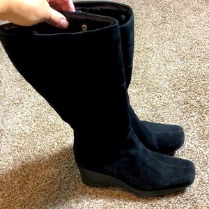 Waterproof leather Hush Puppies boots